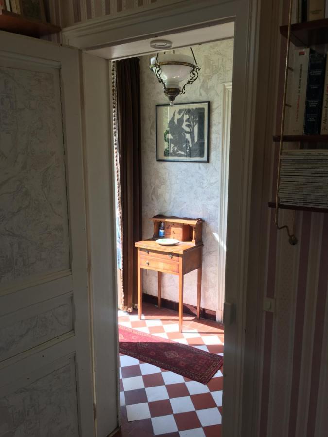 Le Refuge Private Entrance 2/4 Pers Dans Maison 17Eme Siecle.Parking. Calme Autreches Exterior foto